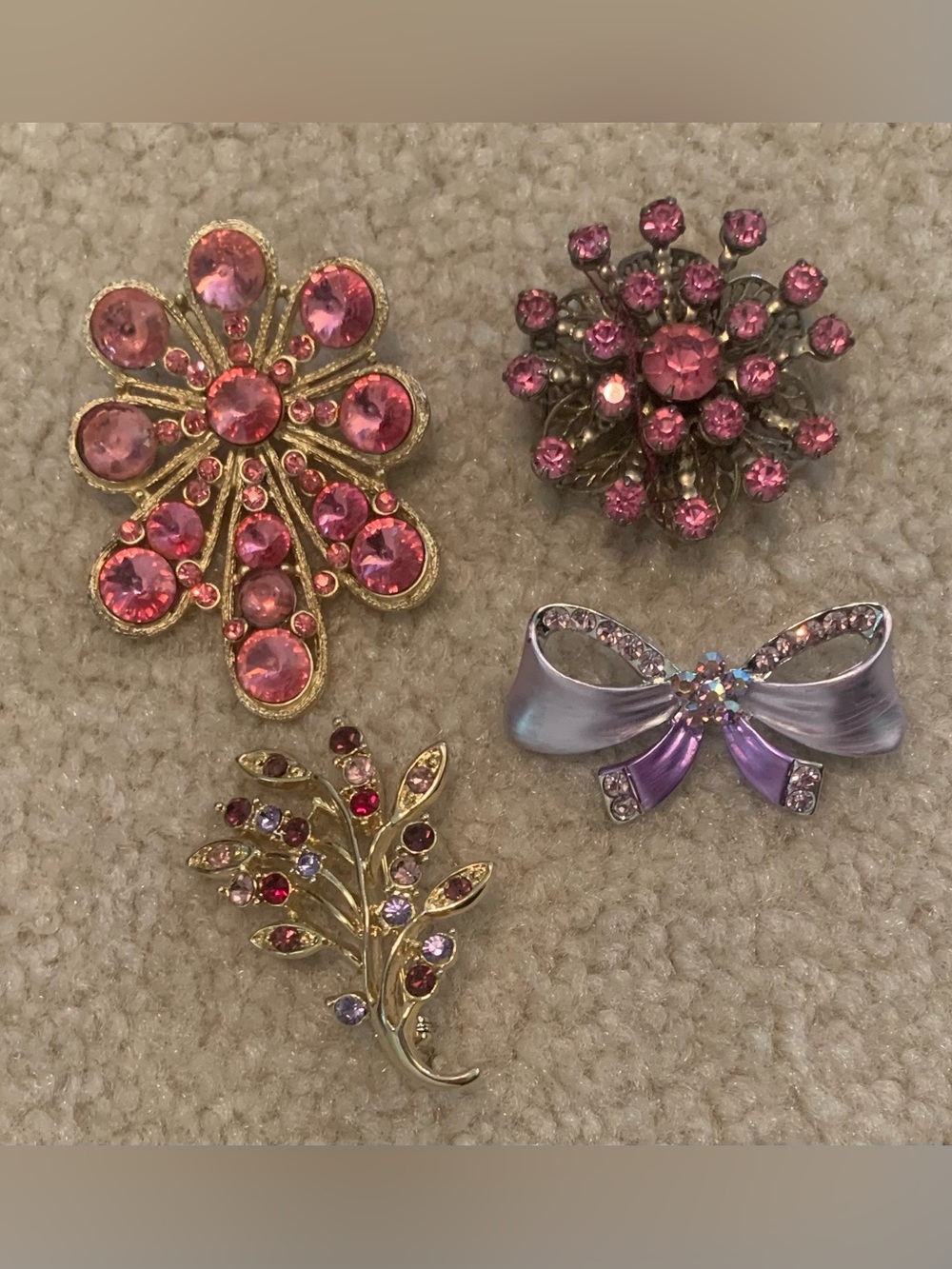 Lot of 4 Vintage Glamorous Pink Purple Rhinestone Crystal Pins Brooches Retro